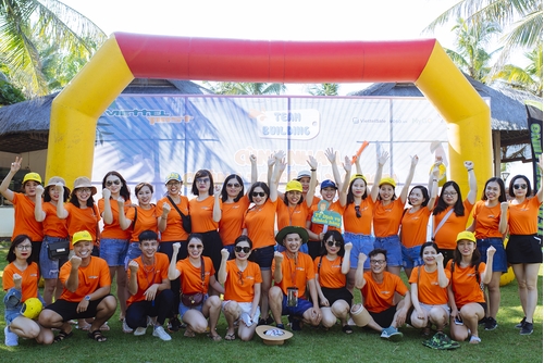 Viettel Post Team Building 2020: Cùng Nhau - Chúng Ta Sẽ Đi Xa Hơn