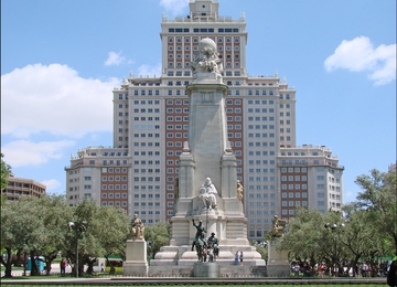 Đài tưởng niệm Cervantes