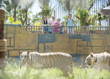 Vườn Thú Quý Vương