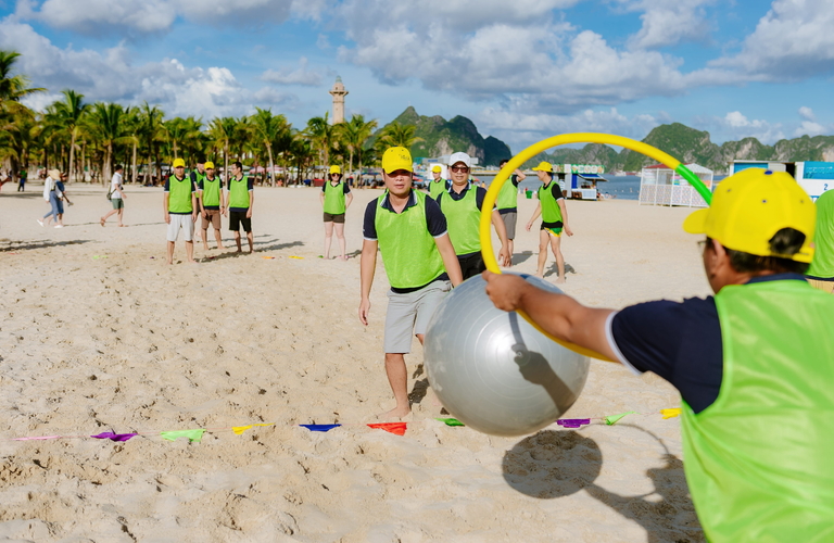 TOUR DU LỊCH HÈ DOANH NGHIỆP: HẠ LONG - SỬNG SỐT - TITOP - YÊN TỬ 3N2Đ