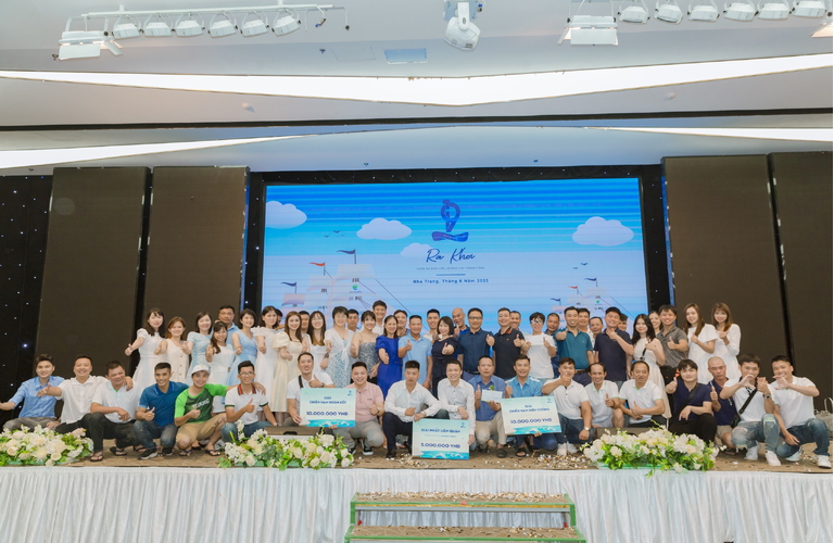 TOUR DU LỊCH HÈ DOANH NGHIỆP: HÀ NỘI - NHA TRANG (3N2Đ)