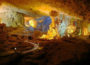 TOUR DU LỊCH HÈ DOANH NGHIỆP: QUẢNG BÌNH (3N3Đ)