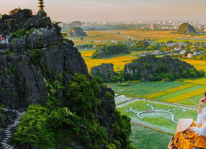 TOUR CỐ ĐÔ HOA LƯ - TRÀNG AN- HANG MÚA