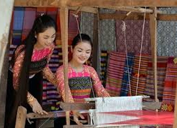 Dệt thổ cẩm Mai Châu 