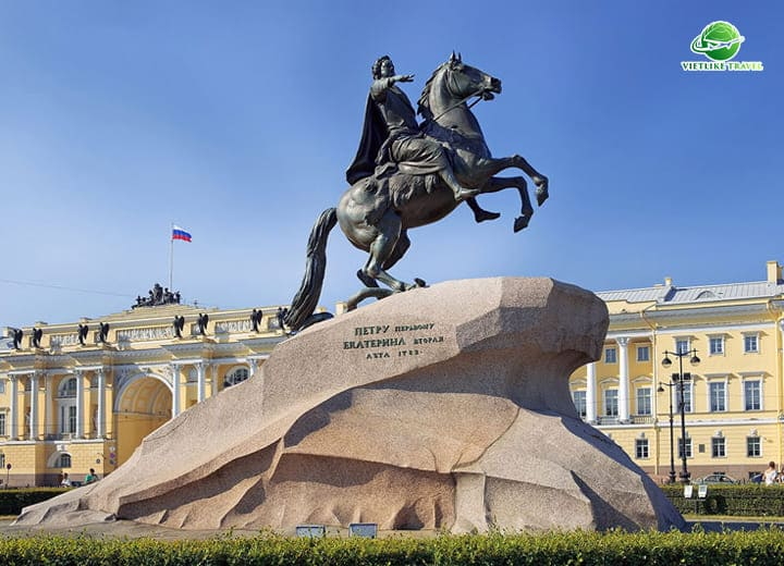 Tour Nga: MOSCOW - SERGIEV POSAD - SAINT PETERSBURG (9N8Đ)