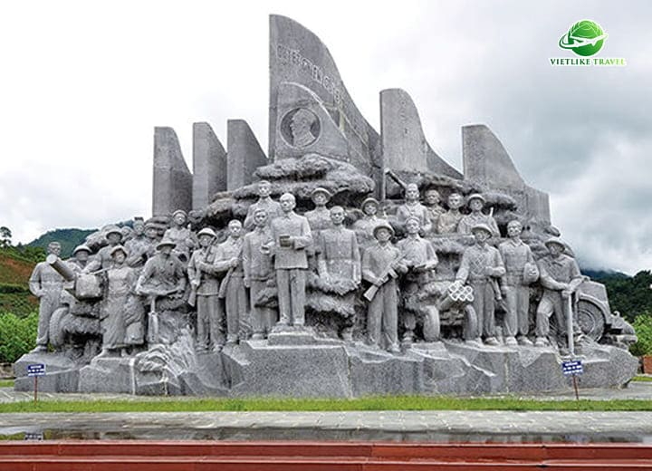 Tour Đông Tây Bắc: Điện Biên - A Pa Chải - Mường Phăng (4N3Đ)