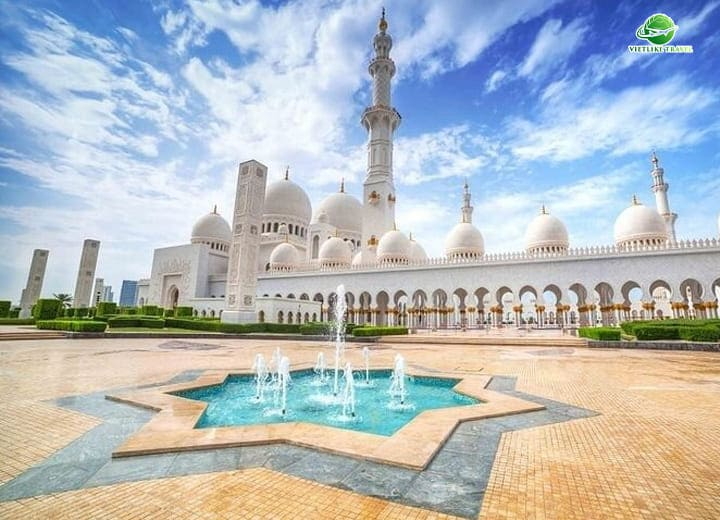Tour Dubai: ABU DHABI - DUBAI - SAFARI (5N4Đ)