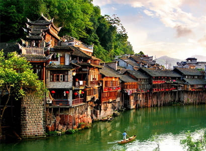Tour Trung Quốc: NAM NINH - THANH TÚ SƠN THÁI BÌNH CỔ TRẤN - TƯƠNG TƯ CỔ TRẤN - NAM NINH CHI DẠ (3N2Đ)