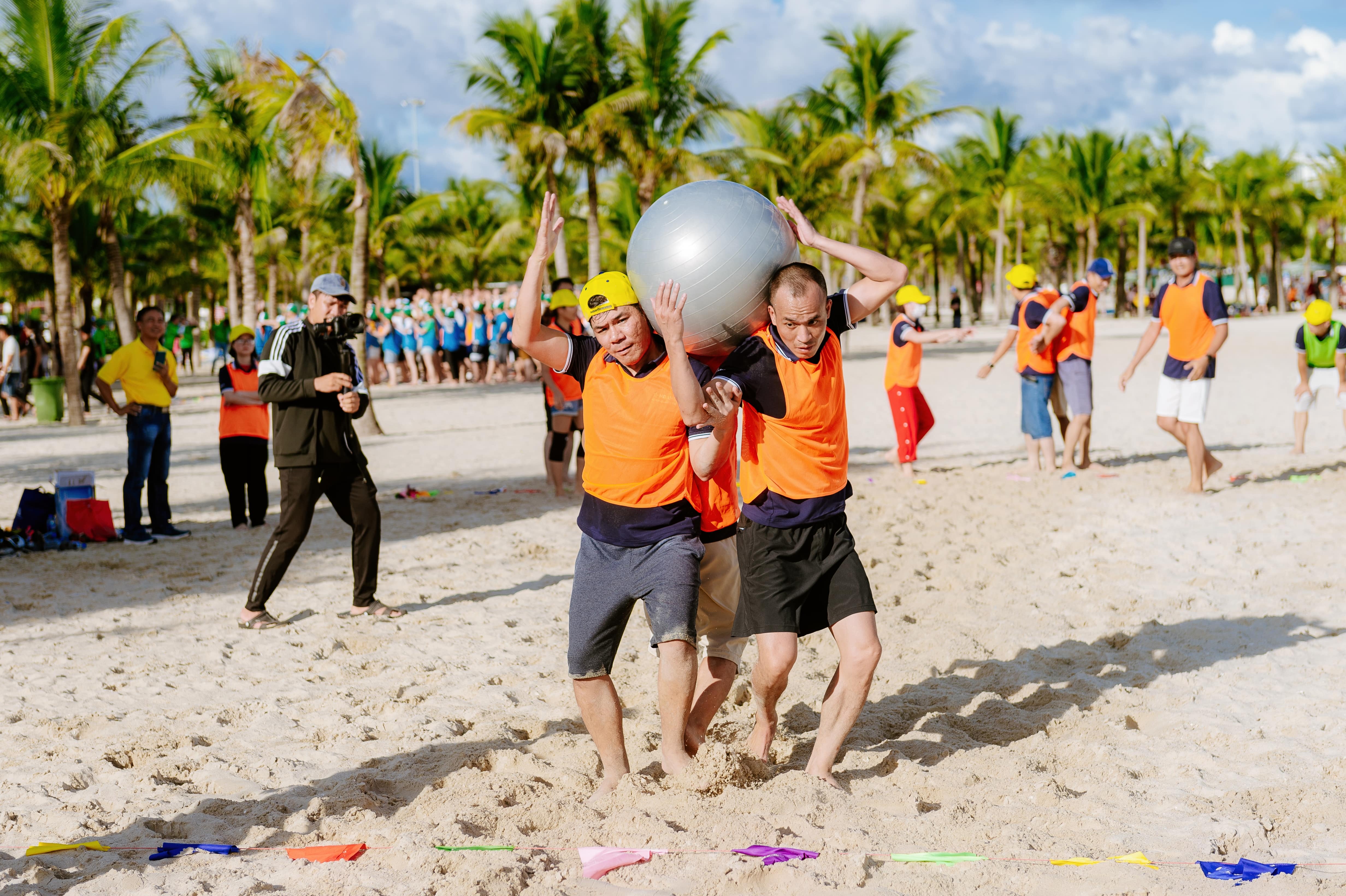 TOUR DU LỊCH HÈ DOANH NGHIỆP: HẠ LONG - SỬNG SỐT - TITOP - YÊN TỬ 3N2Đ