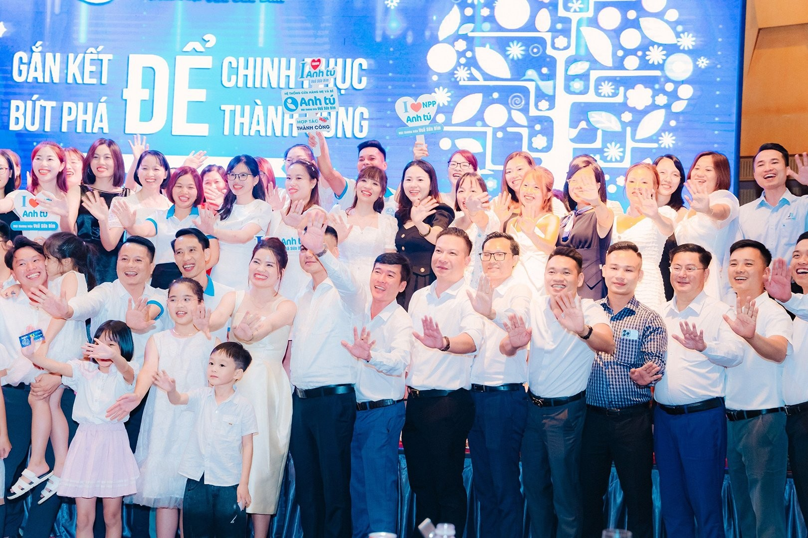 TOUR DU LỊCH HÈ DOANH NGHIỆP: HẠ LONG - SỬNG SỐT - TITOP - YÊN TỬ 3N2Đ