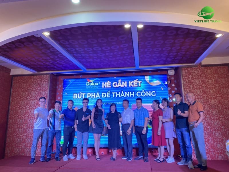 Vietlike Travel thiết kế tour du lịch chuyên nghiệp và tổ chức sự kiện cho Sơn Dulux