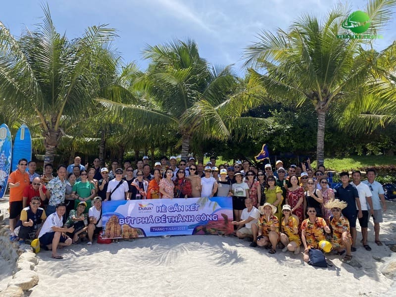 Vietlike Travel thiết kế tour du lịch chuyên nghiệp và tổ chức sự kiện cho Sơn Dulux