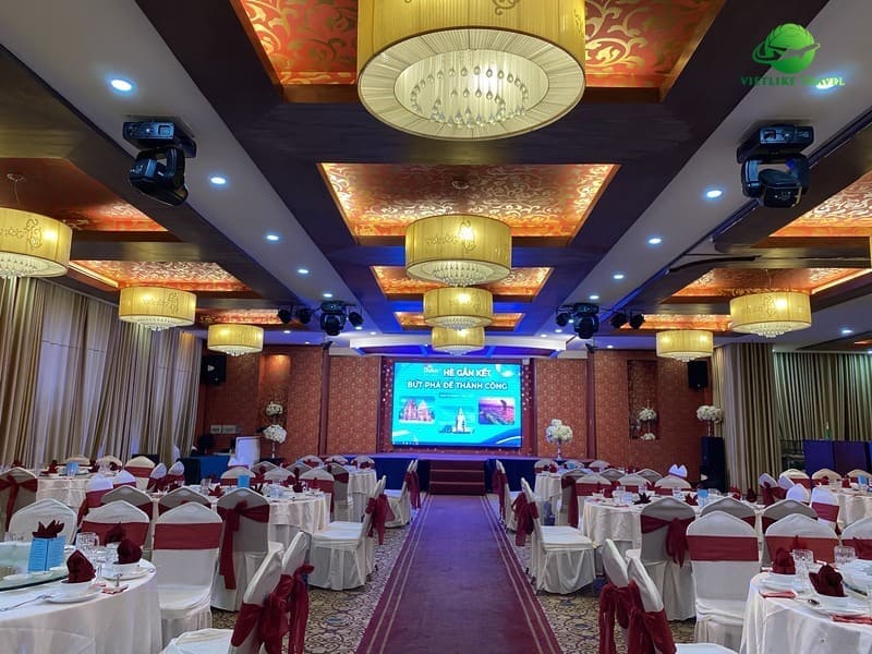 Vietlike Travel thiết kế tour du lịch chuyên nghiệp và tổ chức sự kiện cho Sơn Dulux