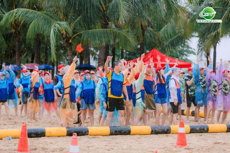 Vietlike Travel - Thiết kế tour và tổ chức sự kiện chuyên nghiệp cho Sunhouse