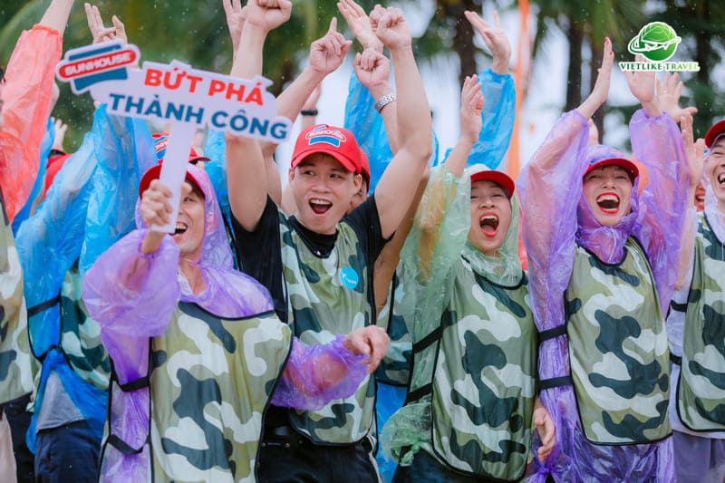 Vietlike Travel - Thiết kế tour và tổ chức sự kiện chuyên nghiệp cho Sunhouse