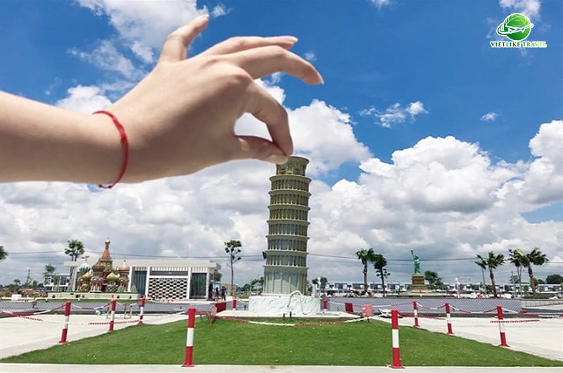 Công viên kỳ quan thế giới Đà Nẵng