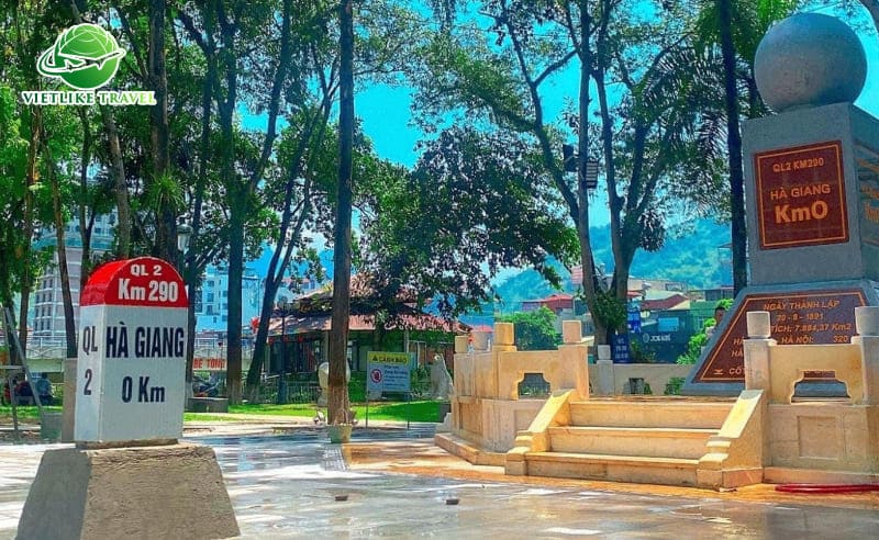 "Cột mốc số 0" tại Hà Giang