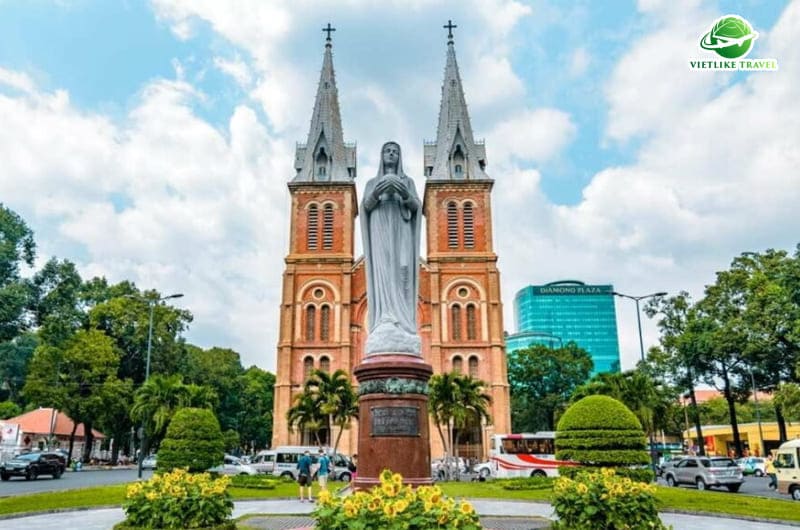 Nhà thờ Đức Bà ở TP. HCM