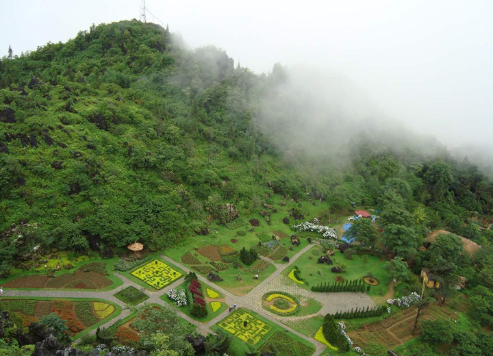 Tour Đông Tây Bắc: SAPA - CÁT CÁT - FANSIPAN (2N1Đ)