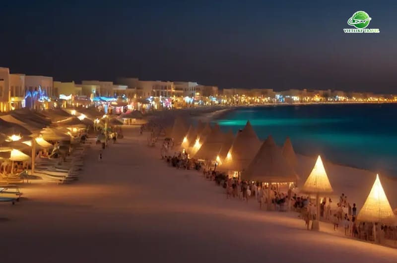 Thành phố biển Hurghada về đêm