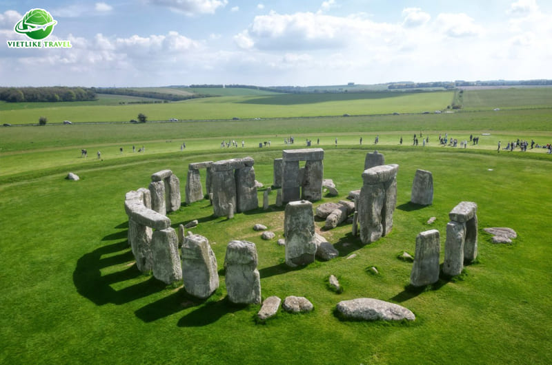 Bãi đá cổ Stonehenge - Bí ẩn chưa được giải đáp