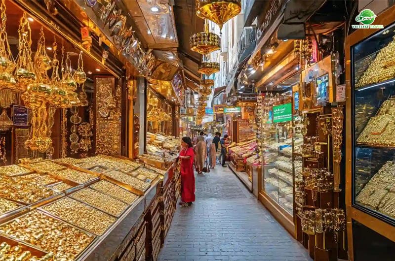 Chợ vàng (Gold Souk) - Điểm du lịch Dubai nổi tiếng