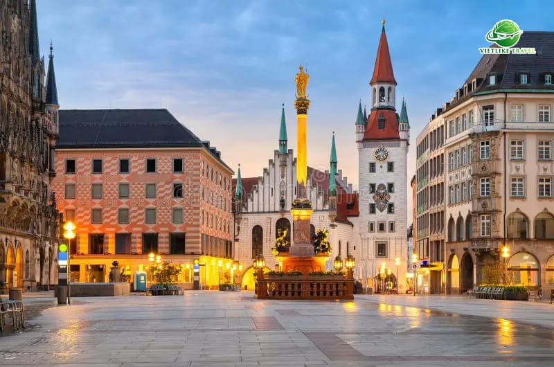 Quảng trường Marienplatz
