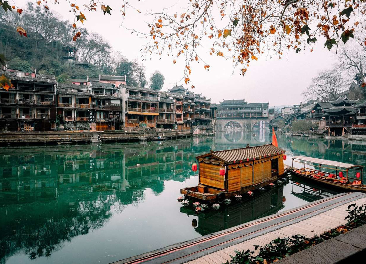 Tour Trung Quốc: TRƯƠNG GIA GIỚI - THIÊN MÔN SƠN - PHƯỢNG HOÀNG CỔ TRẤN (5N4Đ)