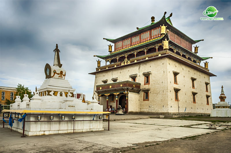 Tu viện Gandantegchilen