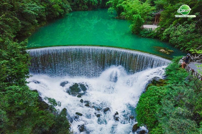 Tour Trung Quốc: QUÝ DƯƠNG – THANH NHAM CỔ TRẤN – TIỂU THẤT KHỔNG – TRẤN VIỄN CỔ THÀNH – THIÊN HỘ MIÊU TRẠI (5N4Đ)